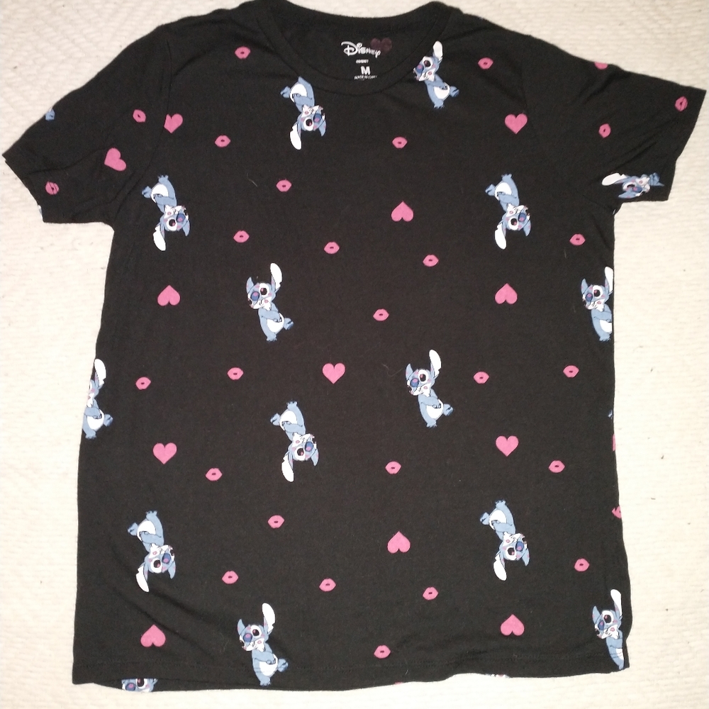Disney Stitch tshirt size medium